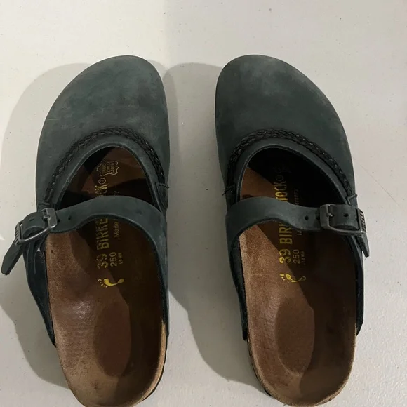 Birkenstock Green Clogs with Strap - Picture 1 of 4